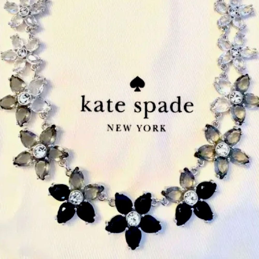 New Kate Spade bed of roses necklace - Picture 7 of 10